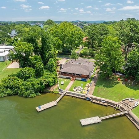 Steps To The Lake, Game Room & More! Sleeps 9 Lake Hamilton Exteriér fotografie