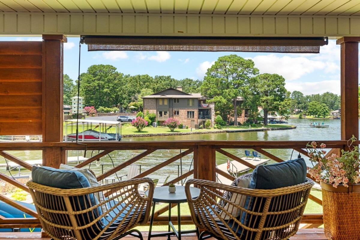 Steps To The Lake, Game Room & More! Sleeps 9 Lake Hamilton Exteriér fotografie