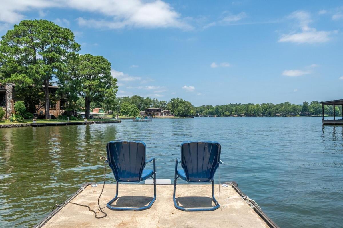 Steps To The Lake, Game Room & More! Sleeps 9 Lake Hamilton Exteriér fotografie